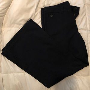 Rarely worn Gap Wide Leg pants in Navy size 8a